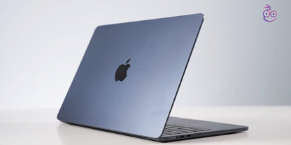 Apple MacBook Air M2 chip 8- core GPU , 8GB, 256SSD , 13.3", Midnight colour
